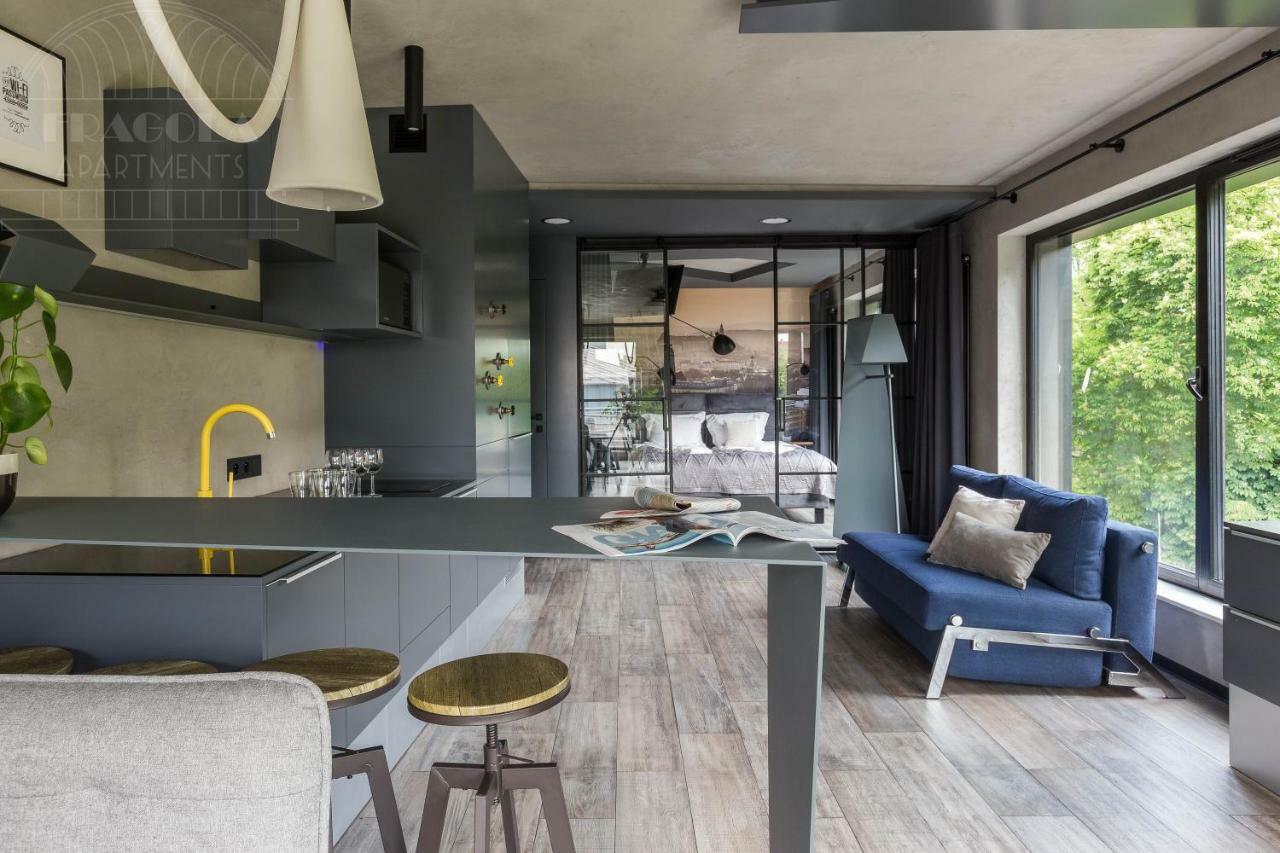 Appartamento Modern View Of Planty Park Cracovia Esterno foto