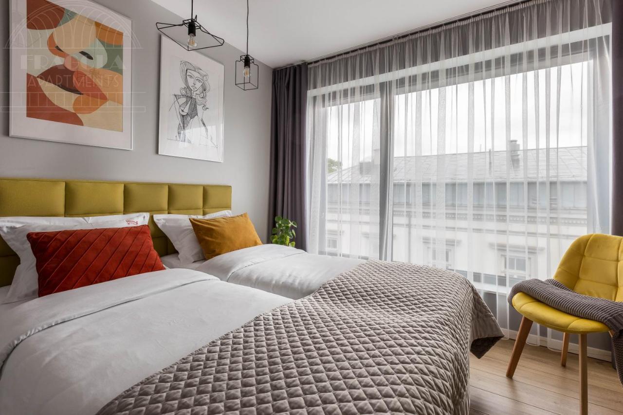 Appartamento Modern View Of Planty Park Cracovia Esterno foto